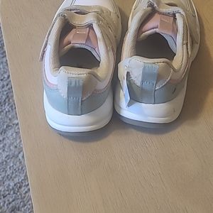 Toddler girl tennis shoes